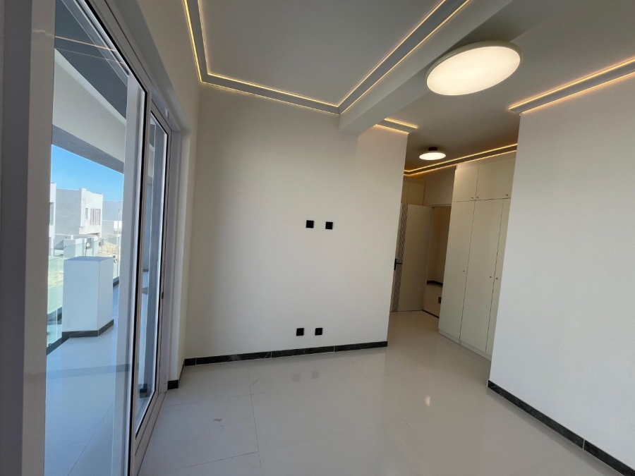 4 Bedroom Property for Sale in Sandown Western Cape